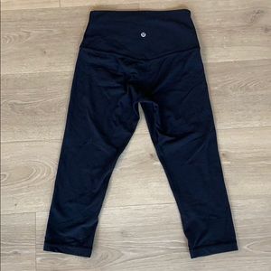 Lululemon *cropped* align leggings